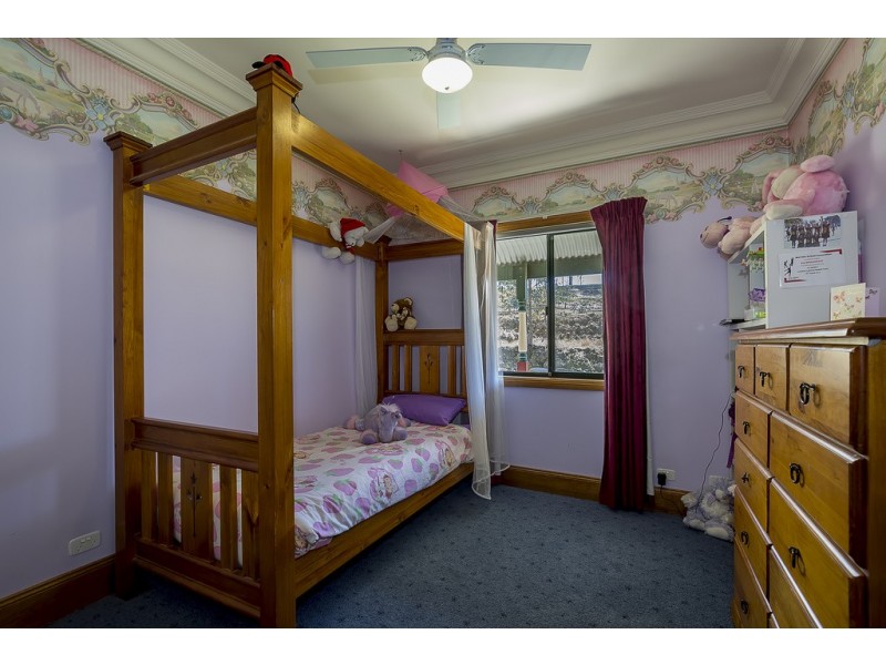 182 Retreat Valley Road, Gumeracha SA 5233