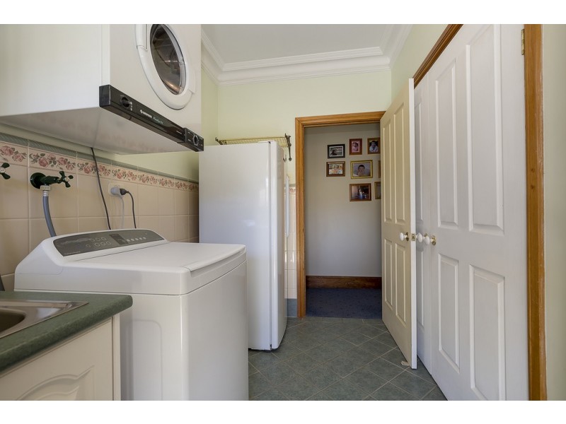 182 Retreat Valley Road, Gumeracha SA 5233