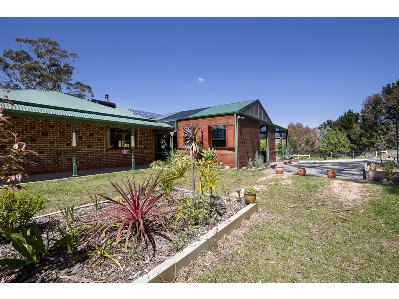 182 Retreat Valley Road, Gumeracha SA 5233