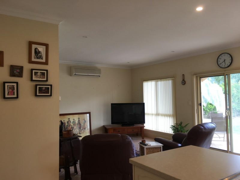 13 Honeysuckle Drive, Woodside SA 5244