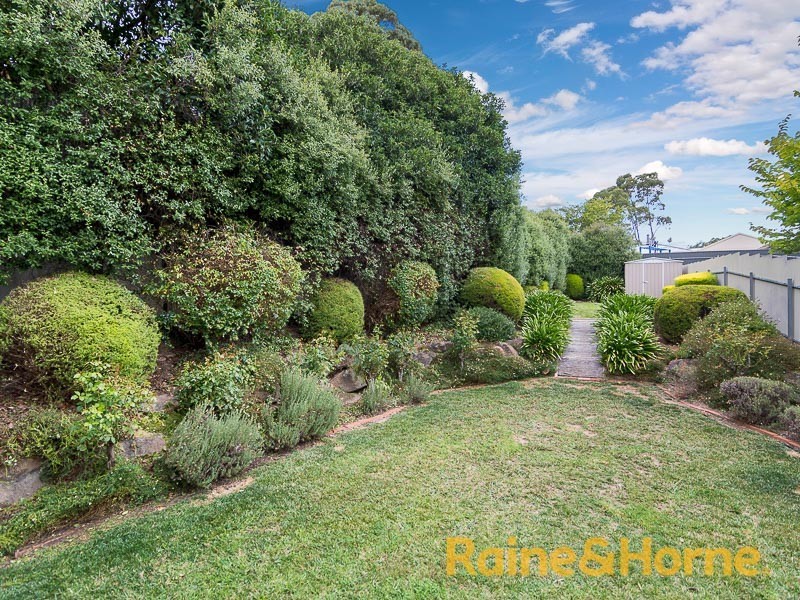 2/24 Jacaranda Drive, Woodside SA 5244