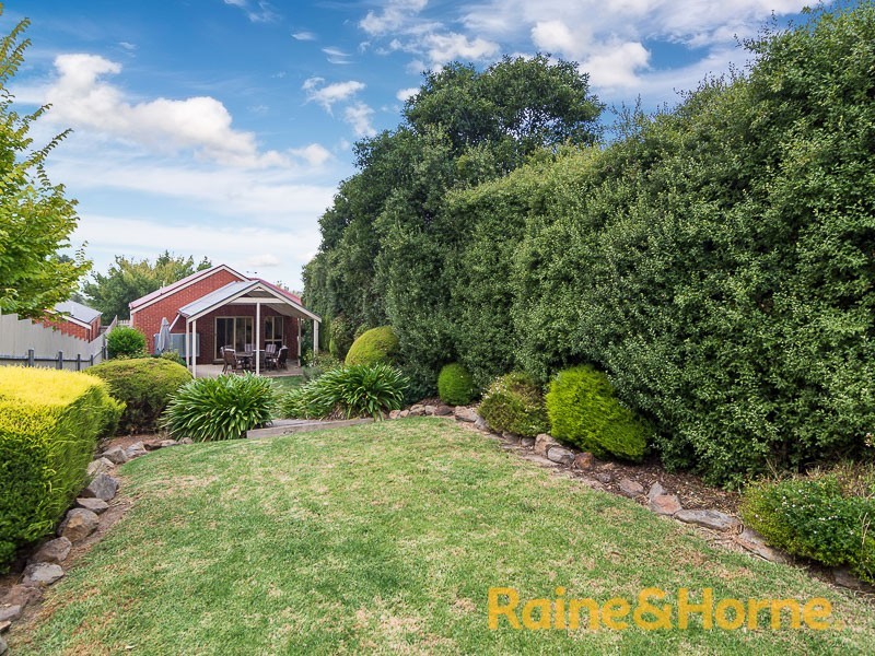 2/24 Jacaranda Drive, Woodside SA 5244