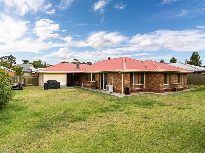 12 Gardenia Drive, Woodside SA 5244