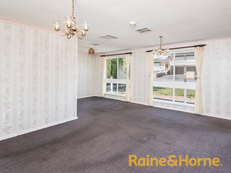 19 Doncaster Avenue, Newton SA 5074