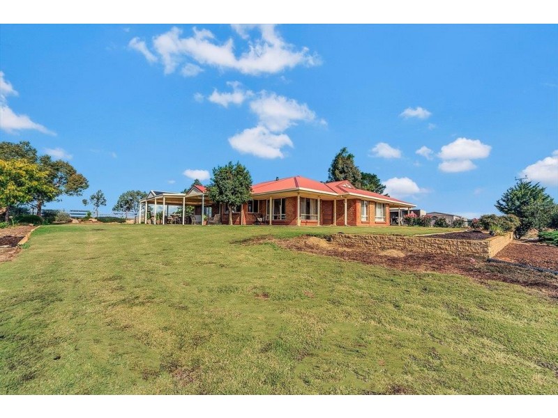 310 Lucas Rd, Mount Pleasant SA 5235