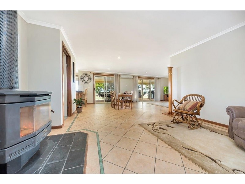 310 Lucas Rd, Mount Pleasant SA 5235