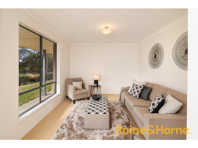 13 Peake Ct, Mount Barker SA 5251