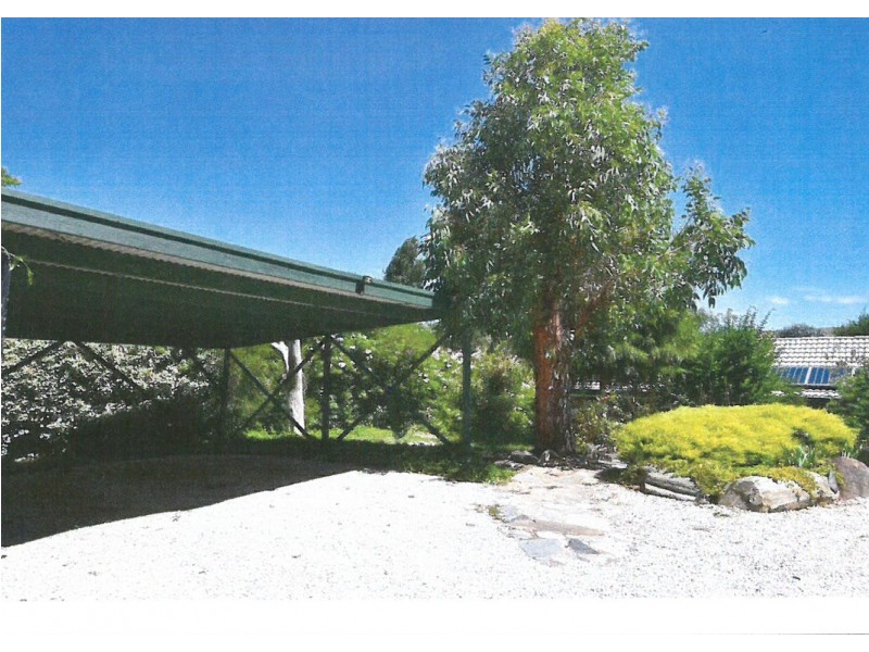4 Adelaide Rd, Tungkillo SA 5236