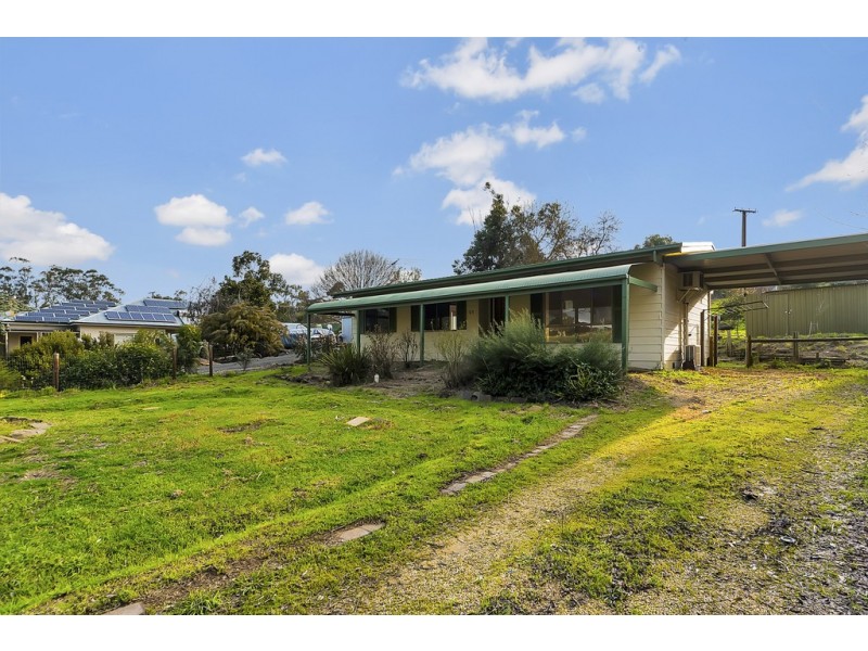 31 William St, Springton SA 5235