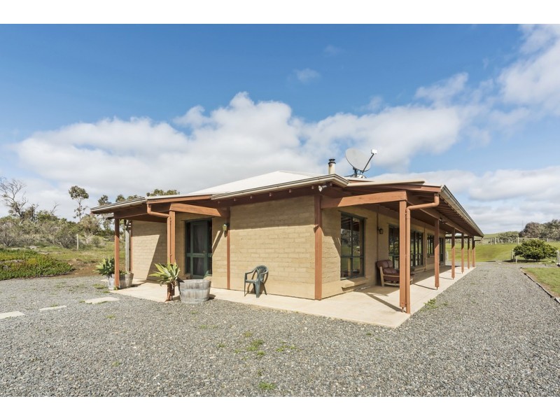 851 Angas Valley Rd, Springton SA 5235