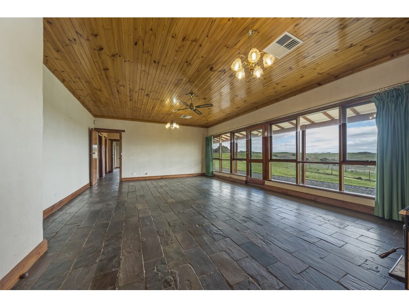 851 Angas Valley Rd, Springton SA 5235