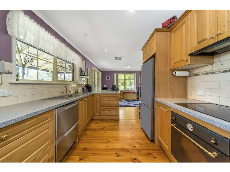 42 Victoria St, Gumeracha SA 5233