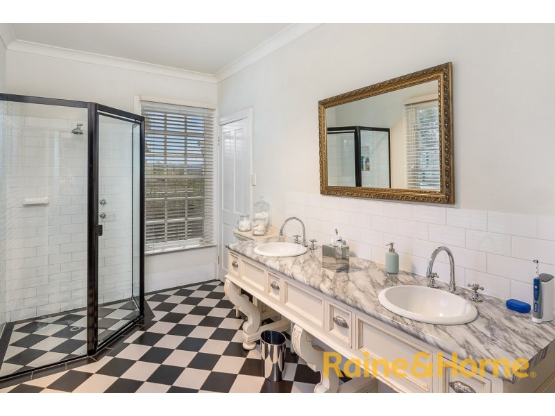 105 Ridge Road, Woodside SA 5244