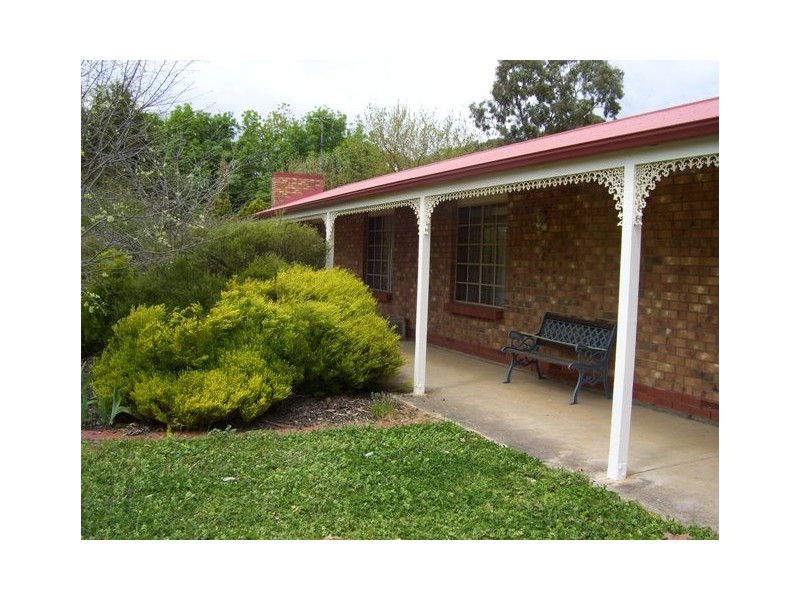1 Alan Street, Gumeracha SA 5233