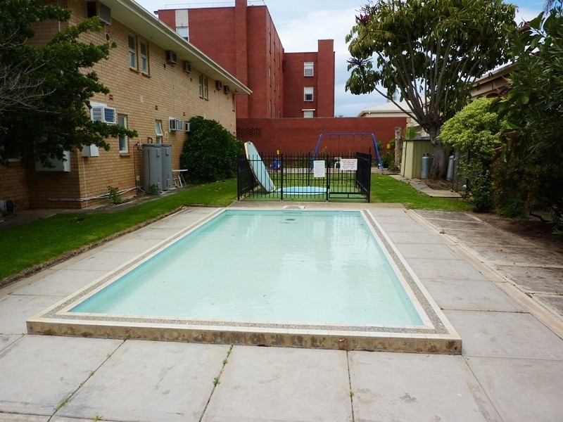 Unit 12/18 Moseley Street, Glenelg SA 5045