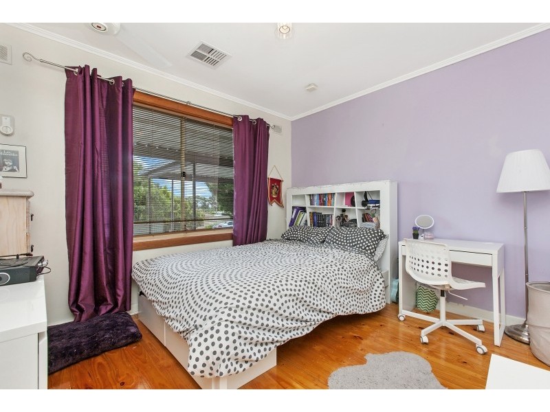 13 KENNINGTON ROAD, Hope Valley SA 5090