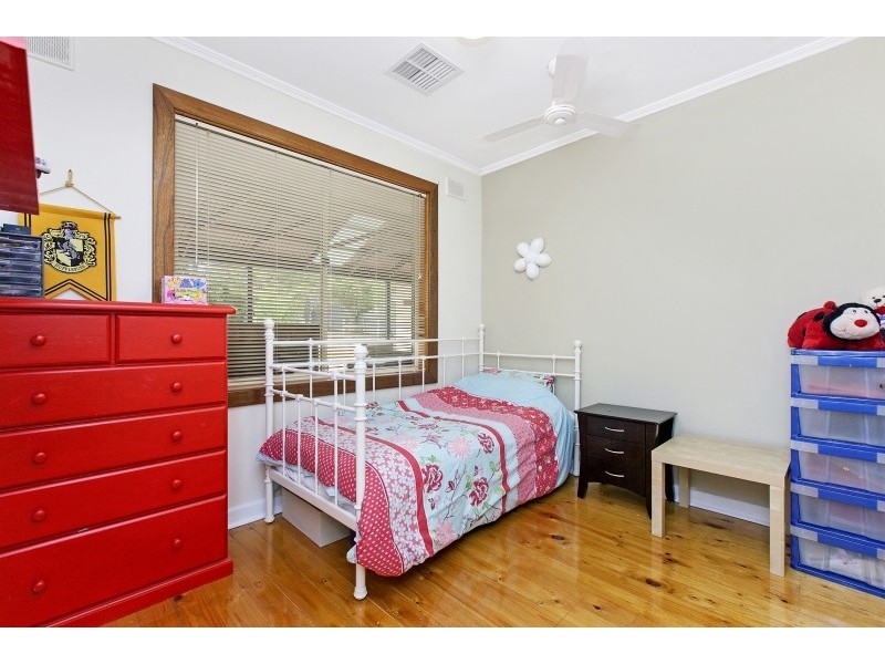 13 KENNINGTON ROAD, Hope Valley SA 5090