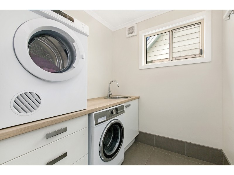 13 KENNINGTON ROAD, Hope Valley SA 5090