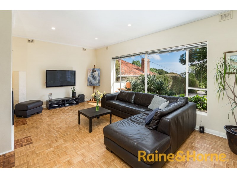 8 Elinor Terrace, Glen Osmond SA 5064