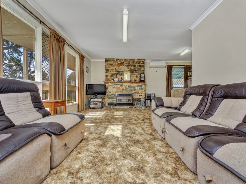 8 Pool Street, Birdwood SA 5234