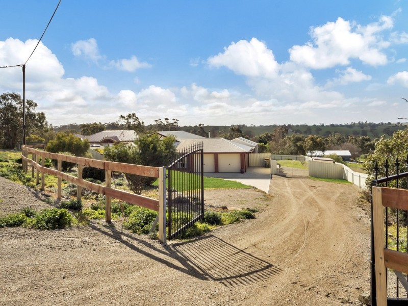 35 Memorial Drive, Tungkillo SA 5236