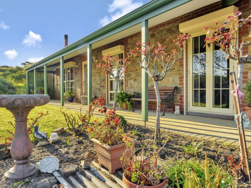 15 Adelaide Road, Tungkillo SA 5236