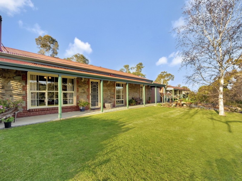 15 Adelaide Road, Tungkillo SA 5236