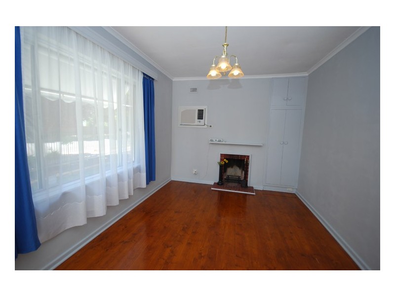 11 Wainwright Street, Clarence Gardens SA 5039