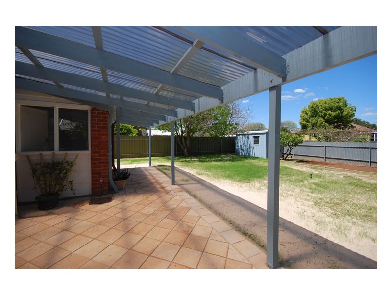 11 Wainwright Street, Clarence Gardens SA 5039