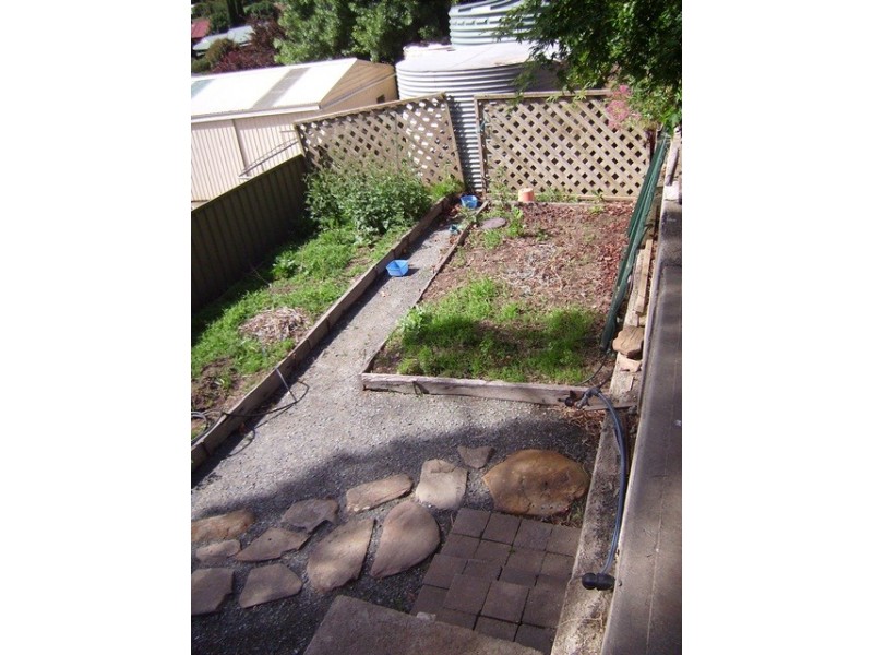 9 Allendale Grove, Woodside SA 5244