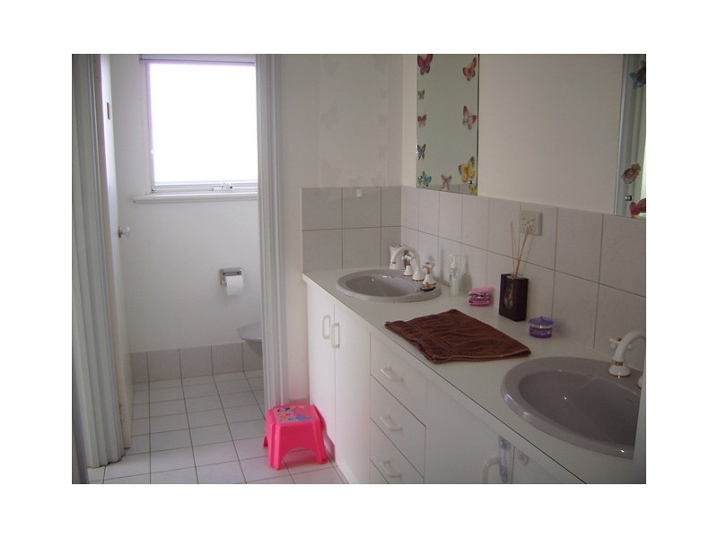 9 Allendale Grove, Woodside SA 5244