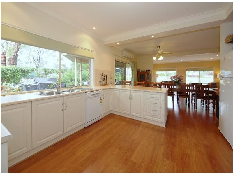 4 Blumberg Close, Birdwood SA 5234