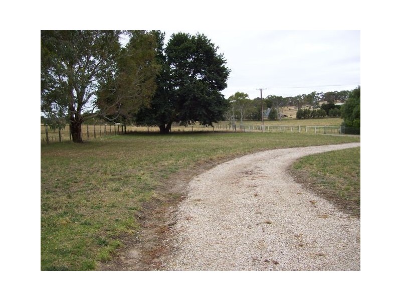 145 Muellers Road, Birdwood SA 5234