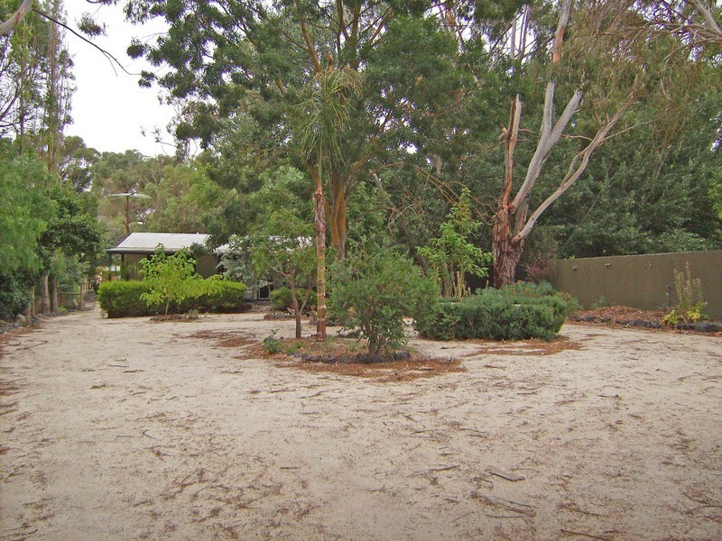 6 Hawthorn Road, Dawesley SA 5252