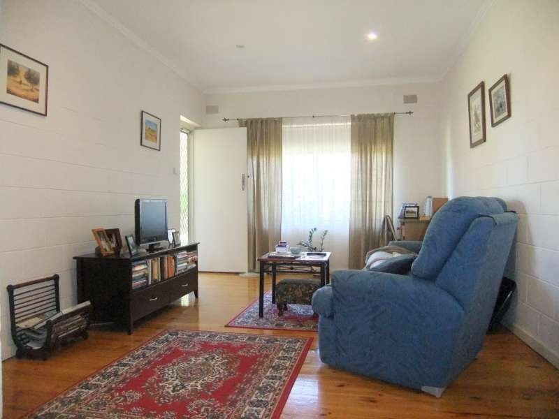 2/34 Arundle Road, Brighton SA 5048