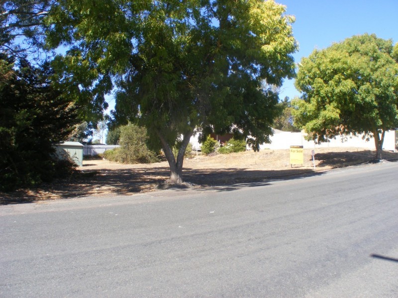 6 Saleyard Rd, Mount Pleasant SA 5235