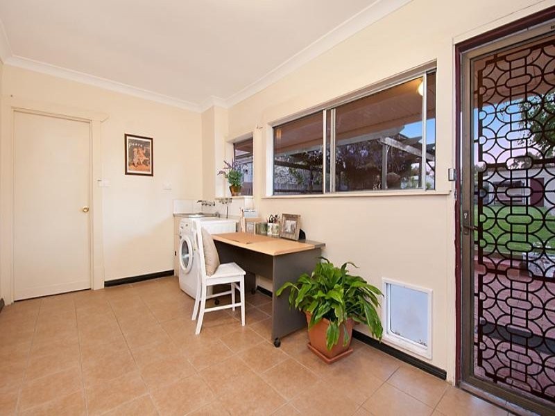 8 Wellington Road, Mount Barker SA 5251