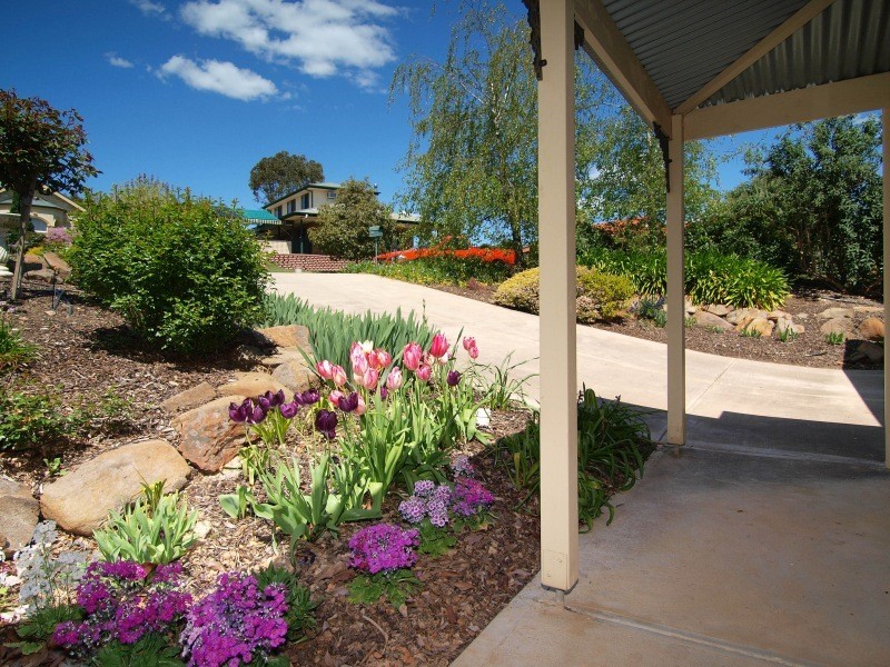 73a Grevillea Way, Woodside SA 5244