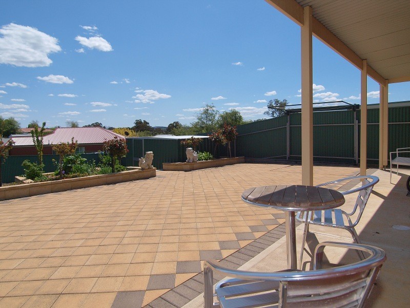 73a Grevillea Way, Woodside SA 5244