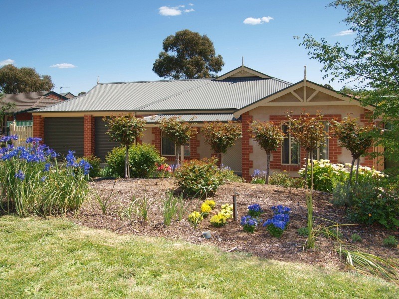 73a Grevillea Way, Woodside SA 5244