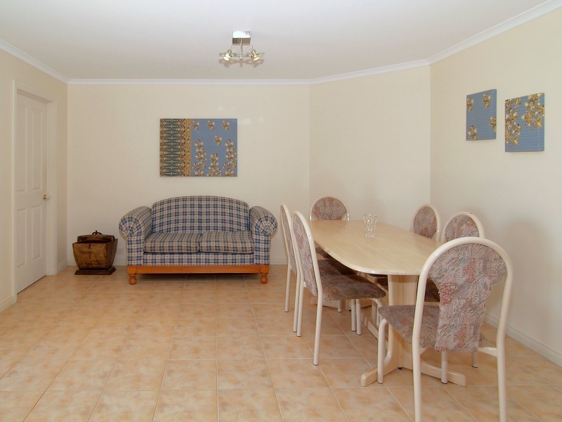 92 Grevillea Way, Woodside SA 5244