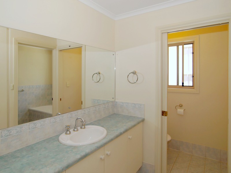 92 Grevillea Way, Woodside SA 5244