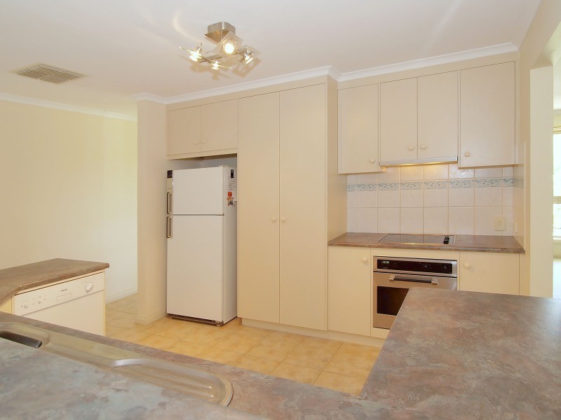 92 Grevillea Way, Woodside SA 5244