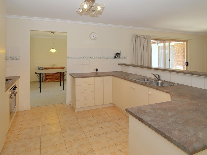 92 Grevillea Way, Woodside SA 5244