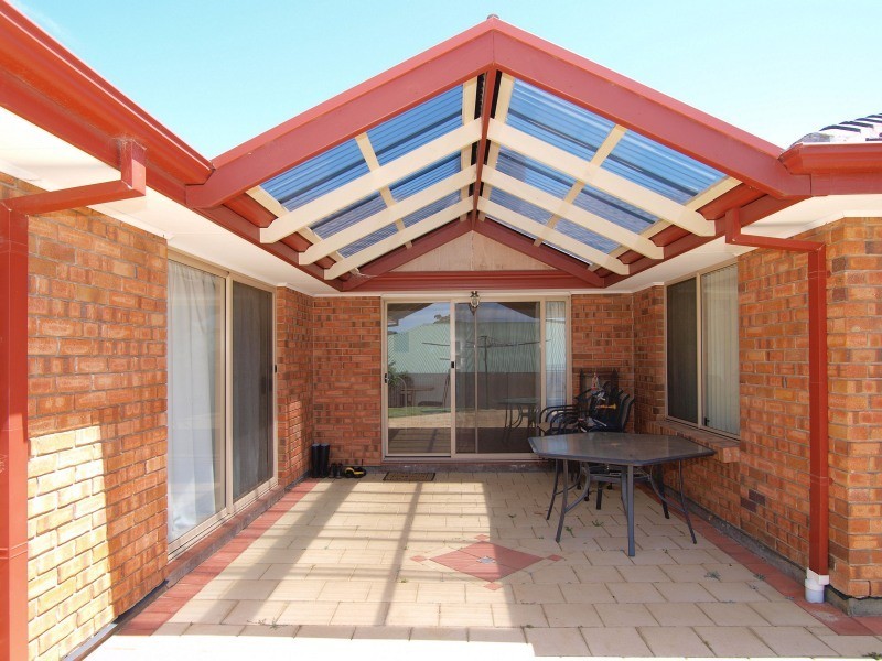 92 Grevillea Way, Woodside SA 5244