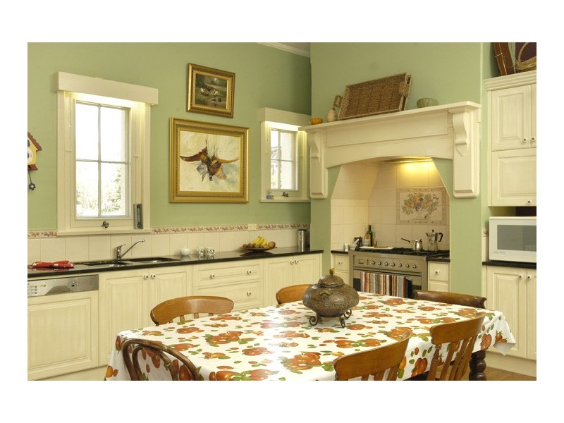 26 Pike Street, Oakbank SA 5243