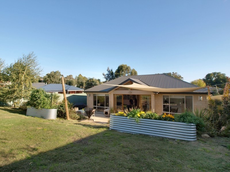 13 St Marks Drive, Woodside SA 5244