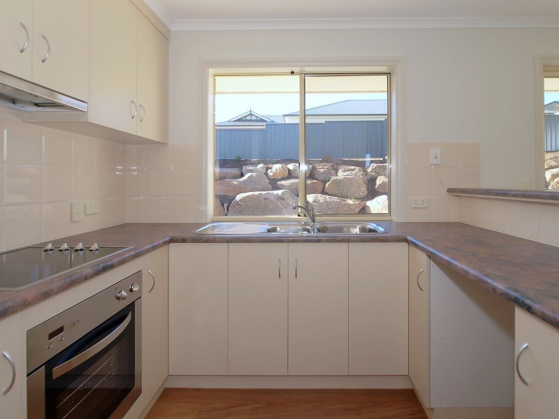 2 / 23 Elizabeth Street, Woodside SA 5244