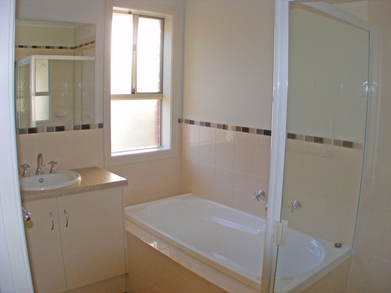 2/23 Elizabeth Street, Woodside SA 5244