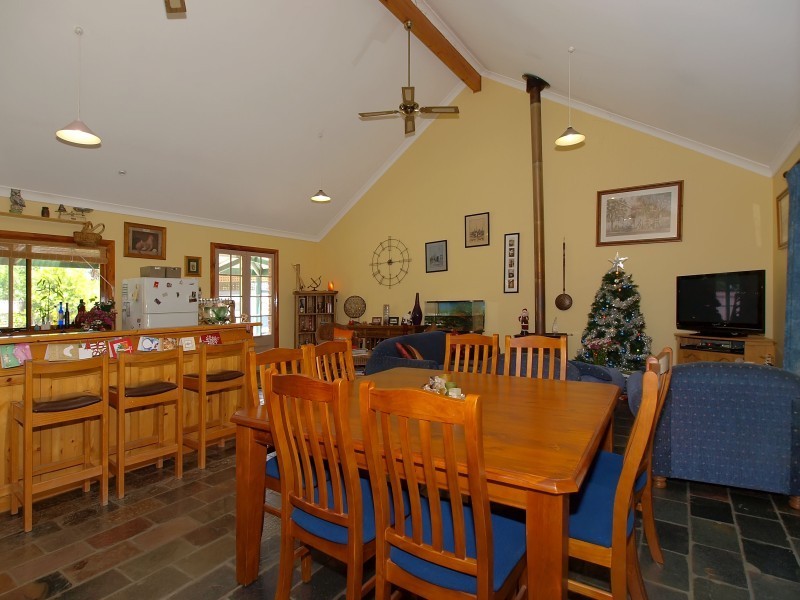 5 Maple Court, Oakbank SA 5243